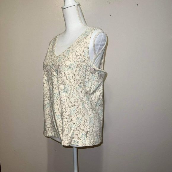 Woolrich Womens Cream Floral Tank Top Size Large V Neck Sleeveless Lounge - Picture 5 of 11